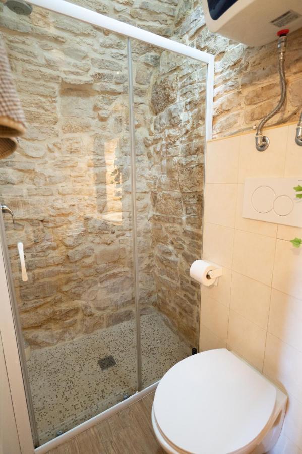Hotel Piccola Pietra Bianca Giovinazzo Exterior foto