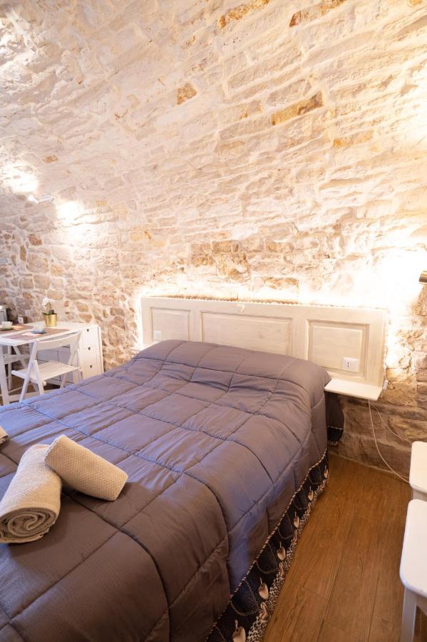 Hotel Piccola Pietra Bianca Giovinazzo Exterior foto